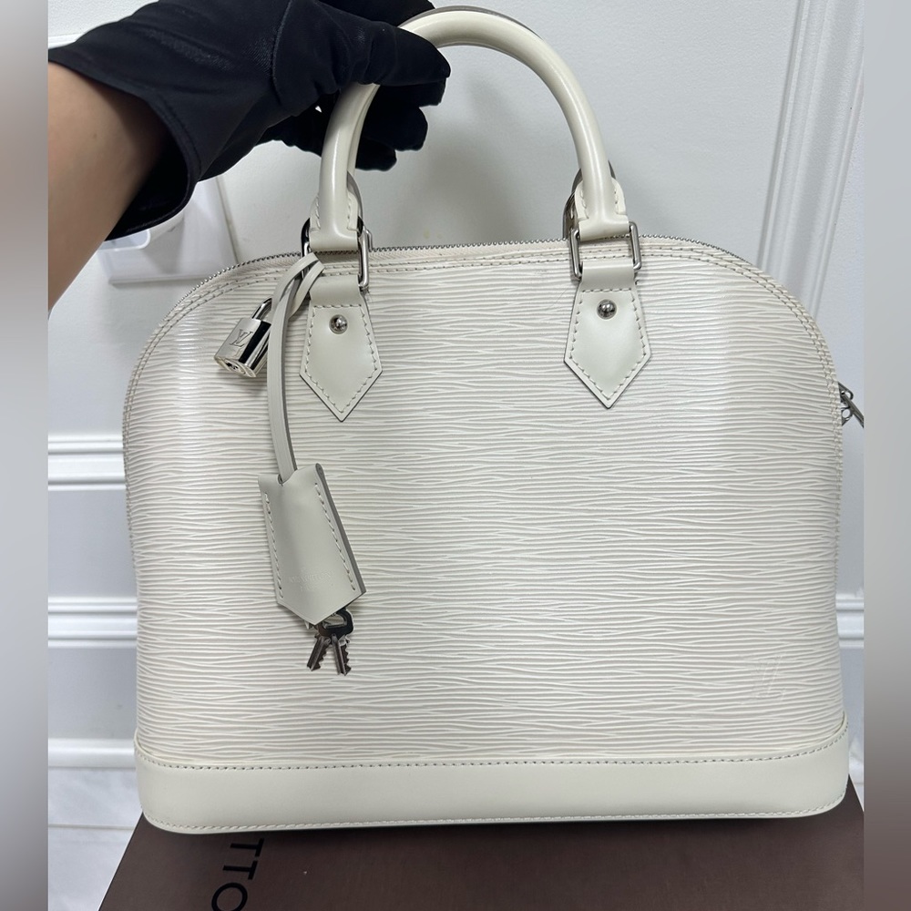 LV bag